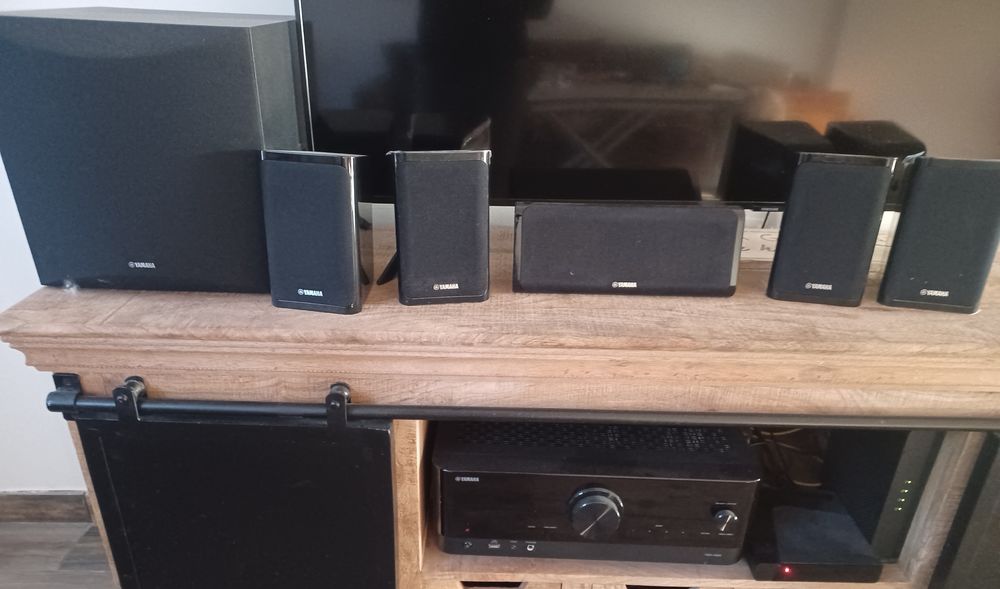 Home cin�ma 5.1 yamaha 350 Saint-Amand-les-Eaux (59)