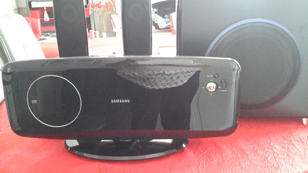 Home salon 80 Angers (49)