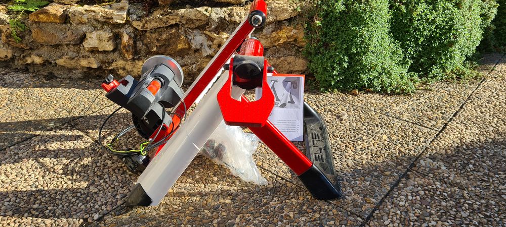 Home trainer Elite 110 Vaux-le-P�nil (77)