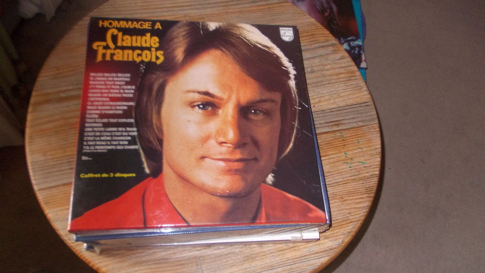hommage � Claude Fran�ois 40 Thiais (94)