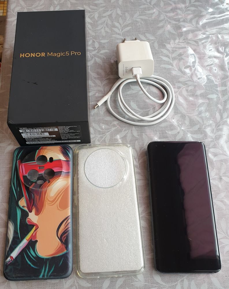 Honor magic 5 pro 512 800 Abbeville (80)