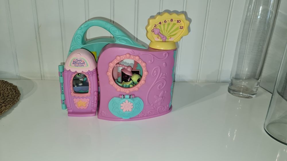 Achetez Hopital Petshop Occasion Annonce Vente A Sorgues 84 Wb