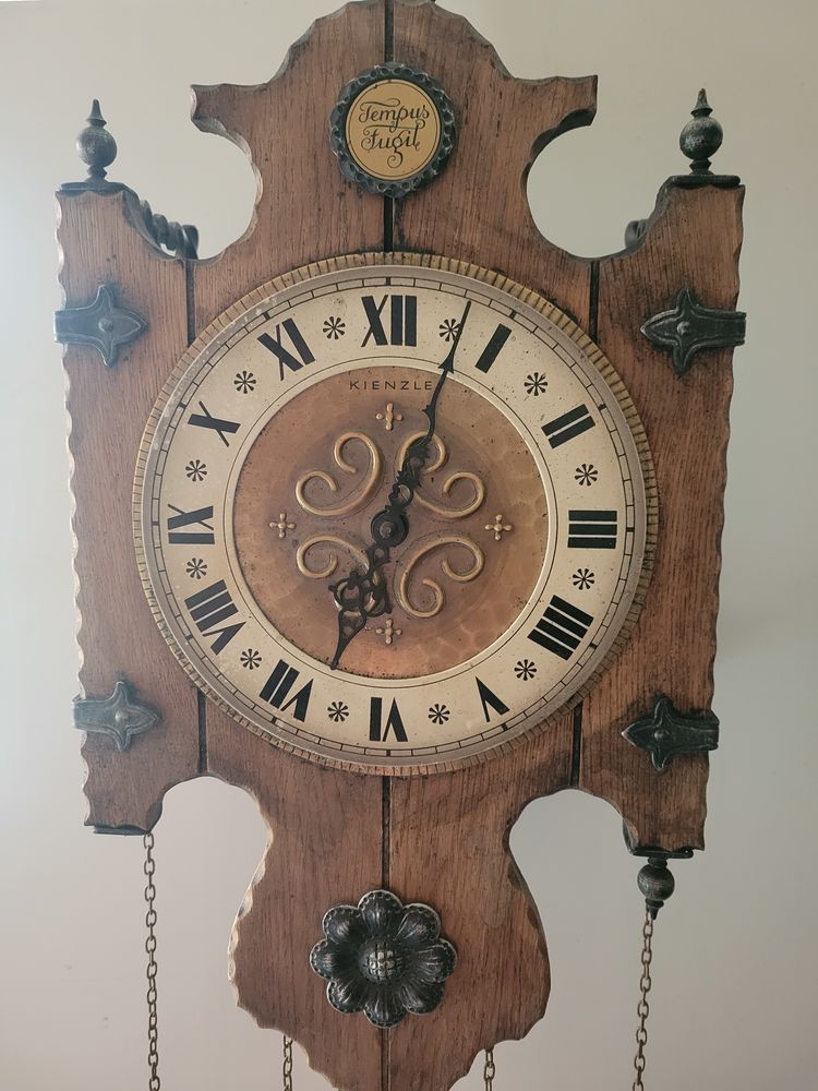 Horloge ancienne murale marque KIENZLE 40 Saint-Quentin (02)