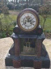 Horloge ancienne 
70 La Genevraie (61)