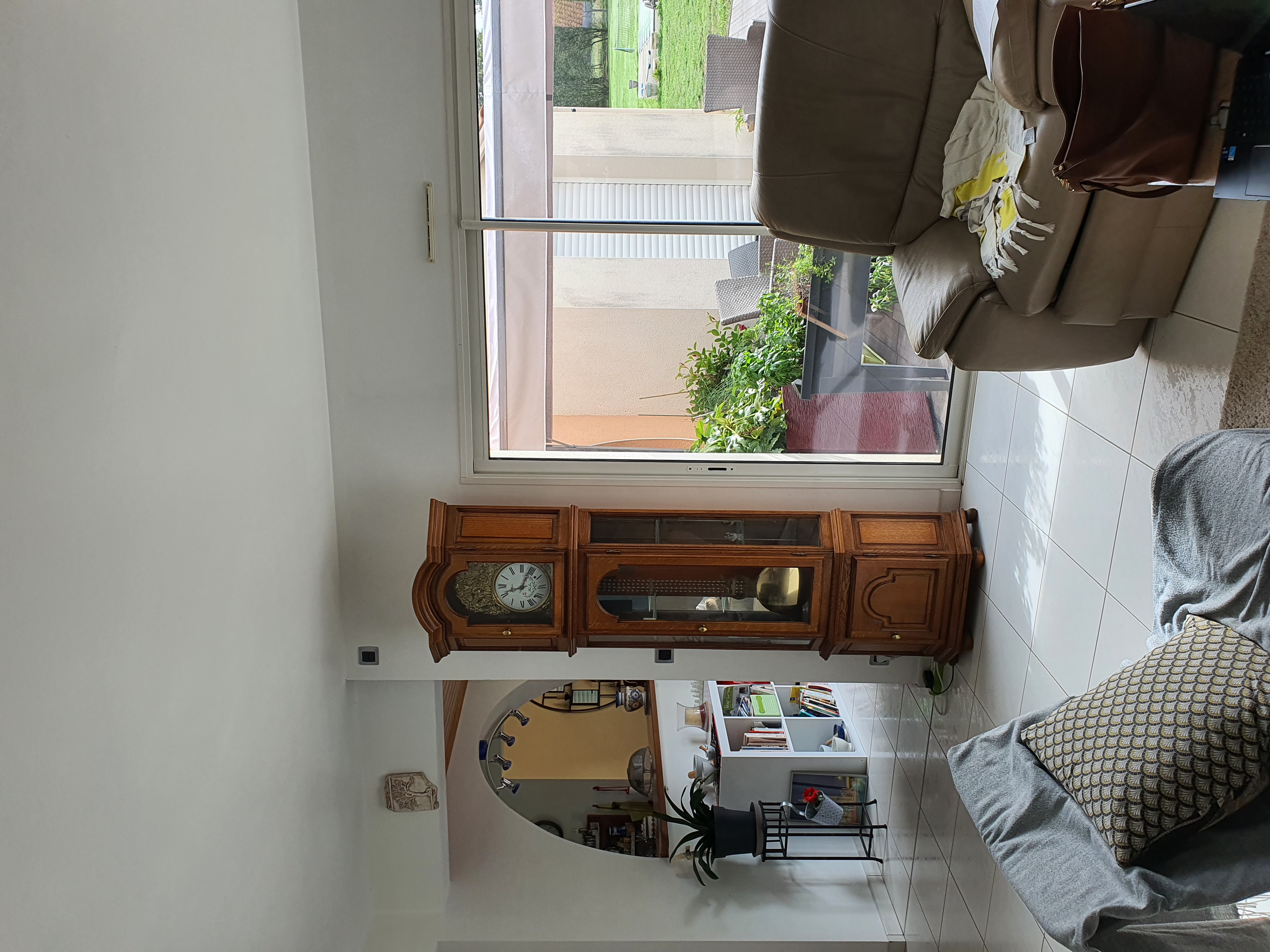 Horloge comtoise vitrine d'angle 1350 Saint-Mars-de-Coutais (44)