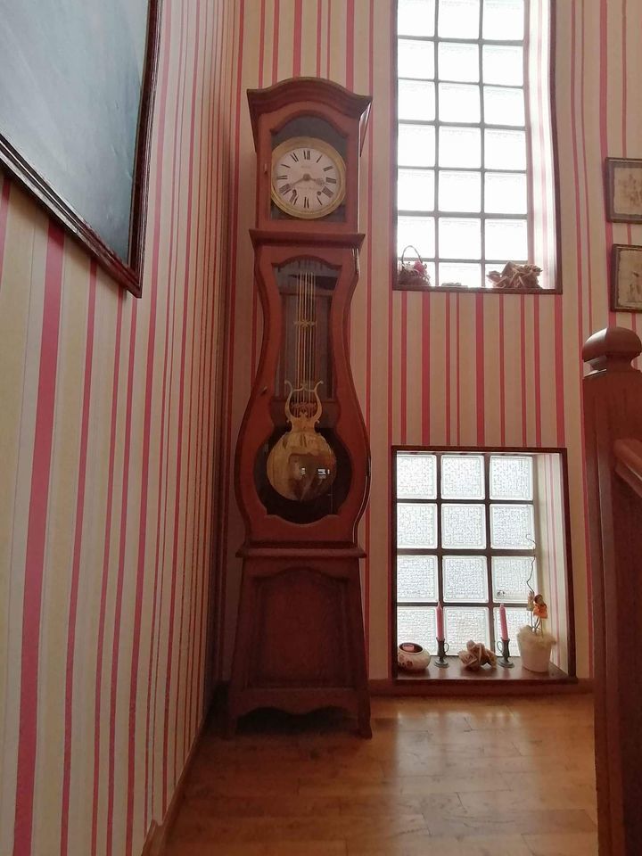 HORLOGE COMTOISE 0 Aurillac (15)