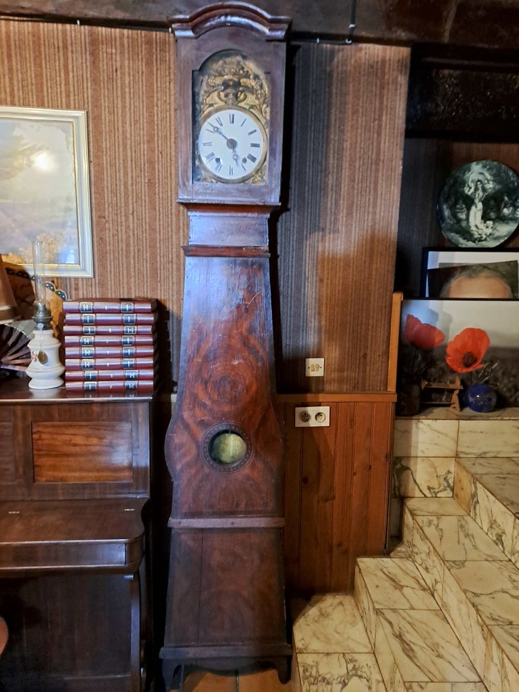 horloge contoise 90 Montceaux-l�s-Provins (77)