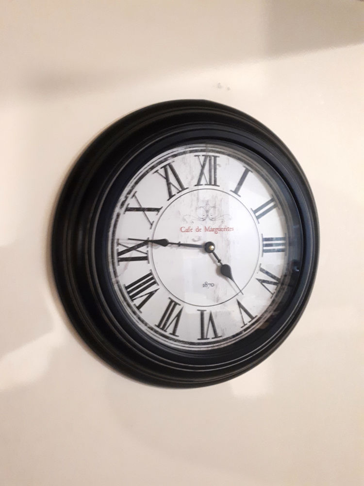 Horloge murale style r�tro, 20 euros
20 Saint-Just (35)