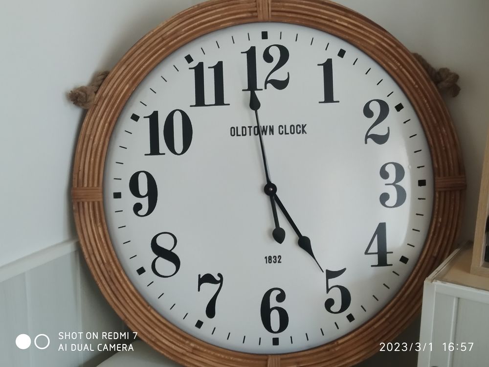 Horloge murale
40 Mallemort (13)