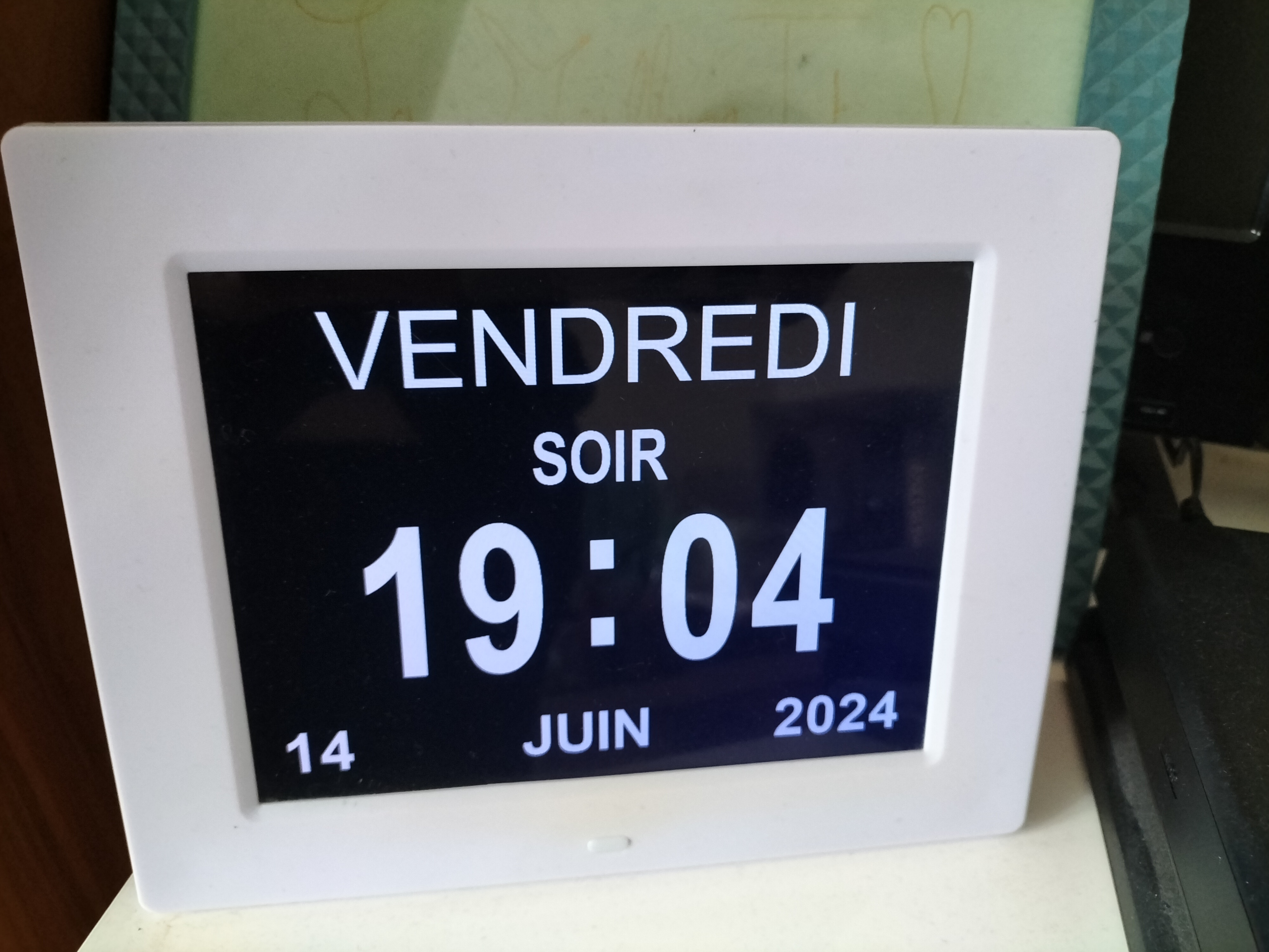 Horloge num�rique pour personnes �g�es 30 Albi (81)