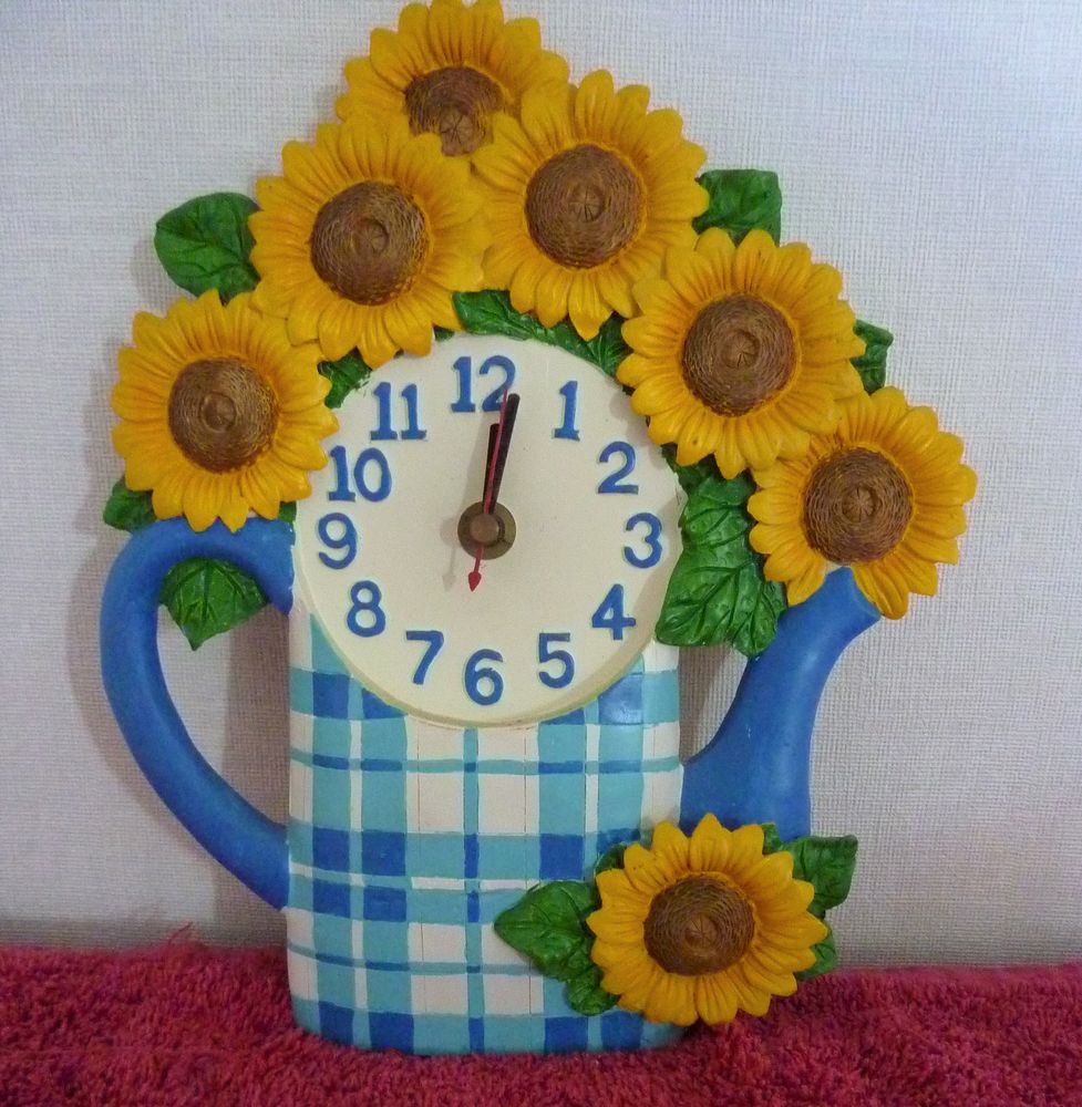 Horloge pendule murale en r�sine d�cor bouquet de tournesols 20 Orsay (91)