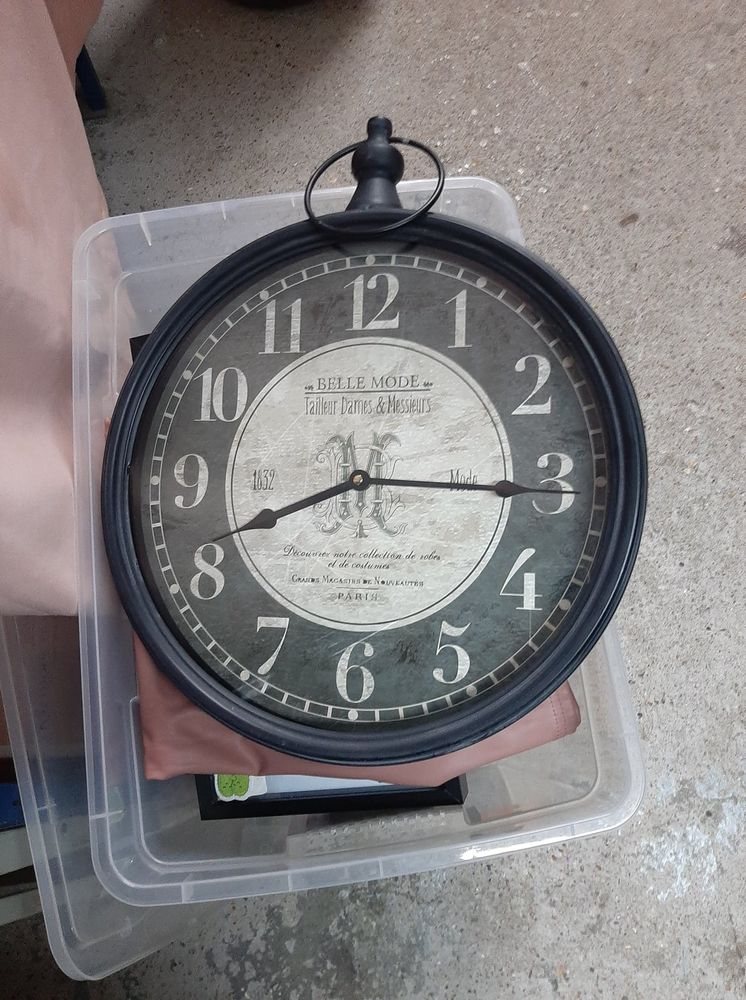 horloge 12 Villeneuve-d'Ascq (59)