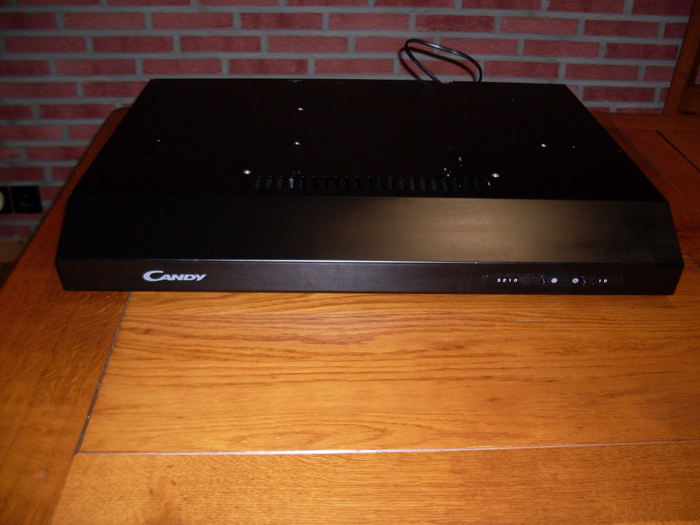 Hotte aspirante CANDY 40 Tourcoing (59)