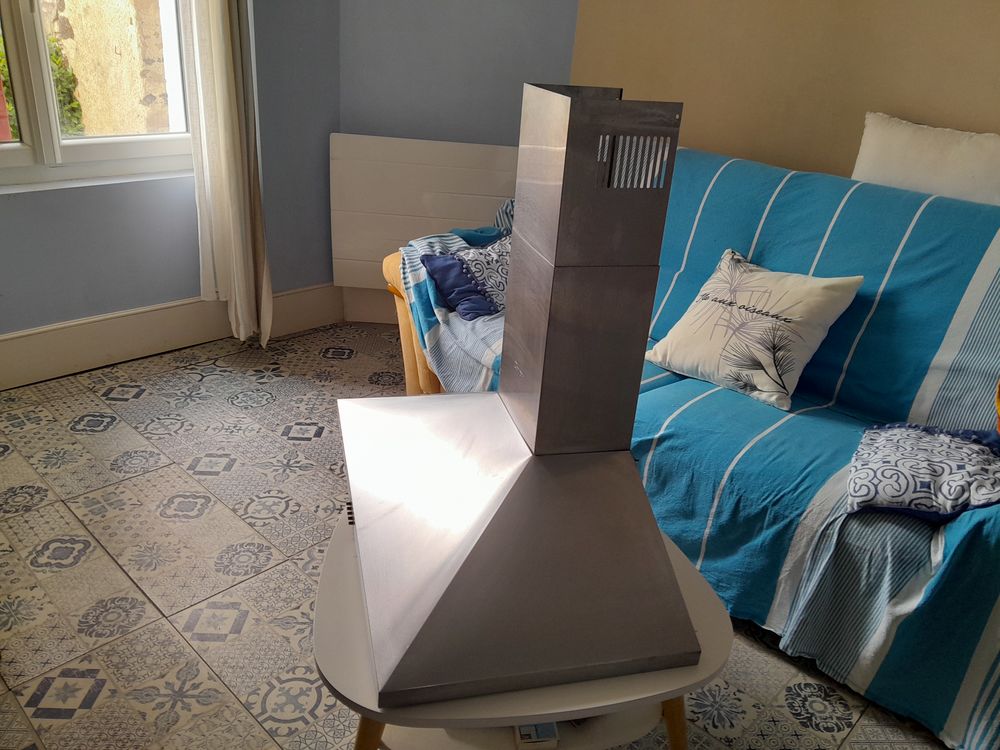 Hotte aspirante 70 La Bazoche-Gouet (28)