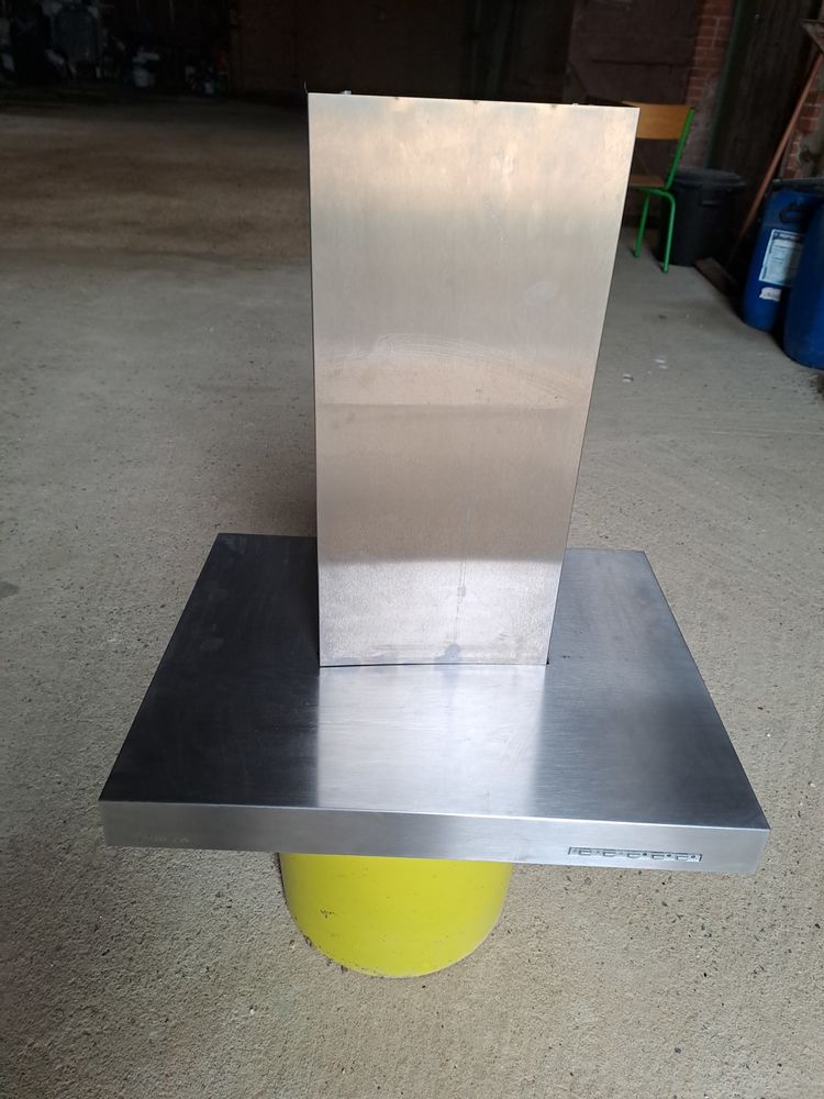 Hotte aspirante 30 Commequiers (85)