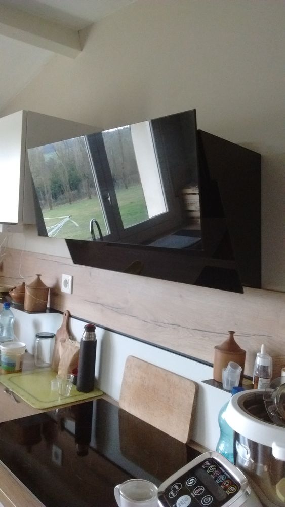 Hotte murale Mobalpa Electrolux 170 Montilliers (49)