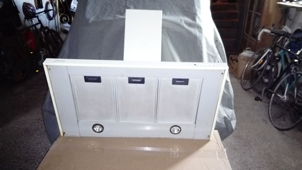 hotte 50 Aubenas (07)