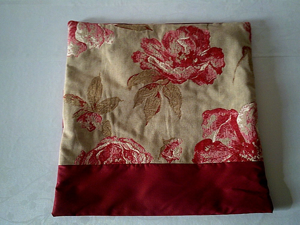 Housse de coussin en tissu ameublement fait main 15 Auch (32)