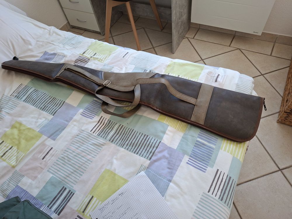Housse fusil de chasse 15 Fr�jus (83)