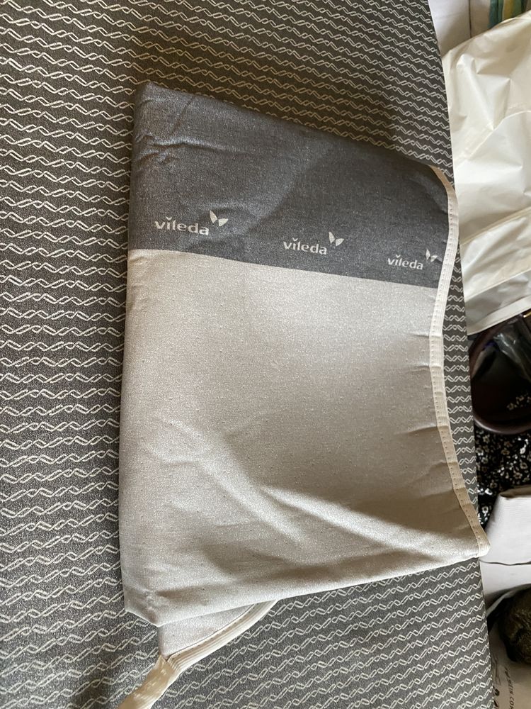 Housse planche � repasser grand mod�le NEUVE 10 La Mulati�re (69)