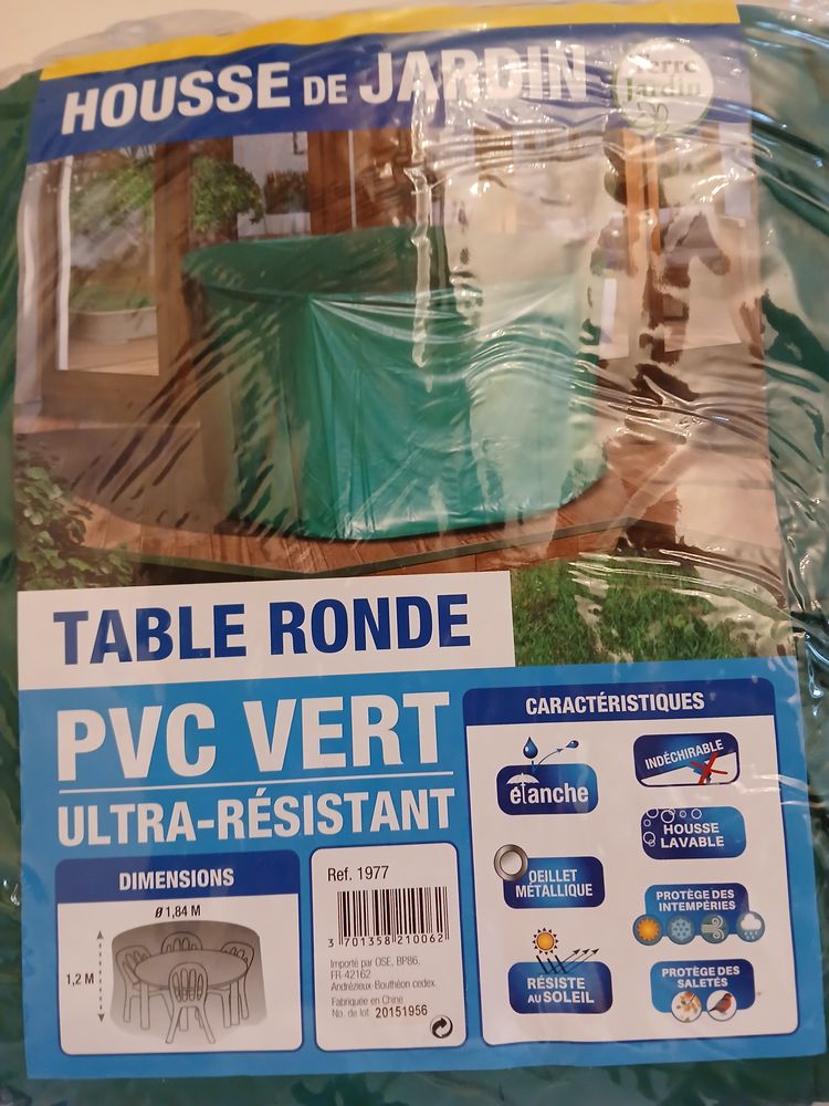 housse de table ronde. 0 Cours-de-Pile (24)