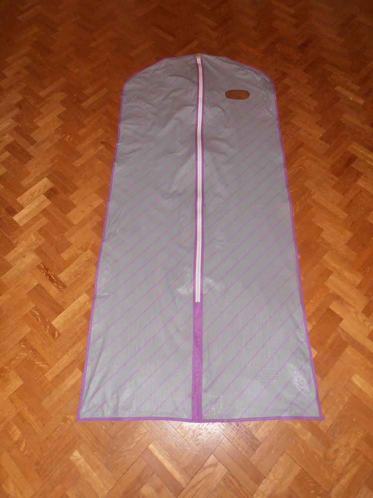 Housse de v�tements 4 (79) 3 Tours (37)