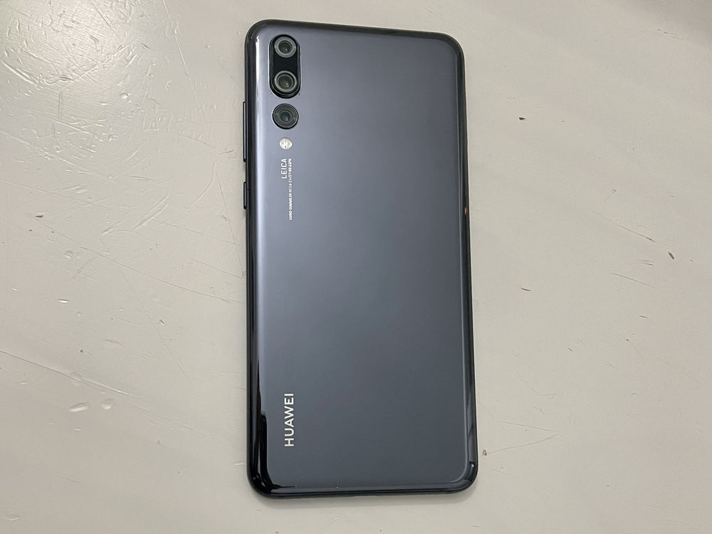Huawei P20 pro 128Go dual SIM 250 Vauvert (30)