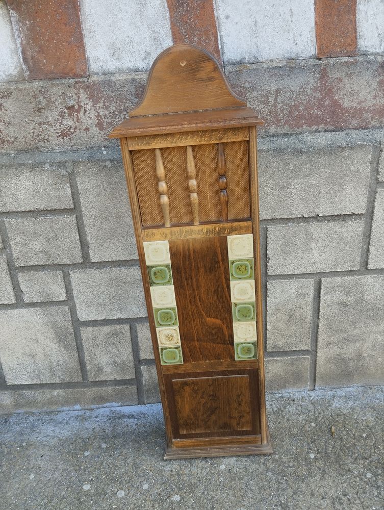 Huche � pain en bois 20 Berville (76)