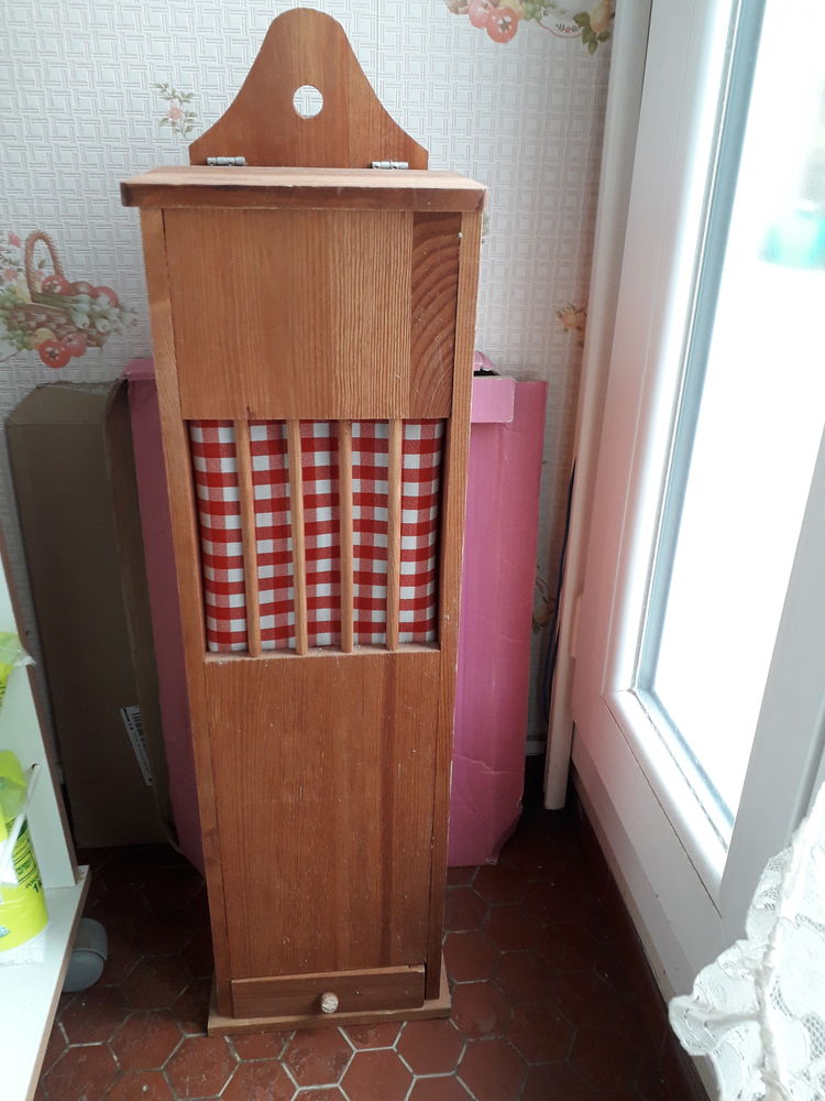 huche a pain 10 Saint-Galmier (42)