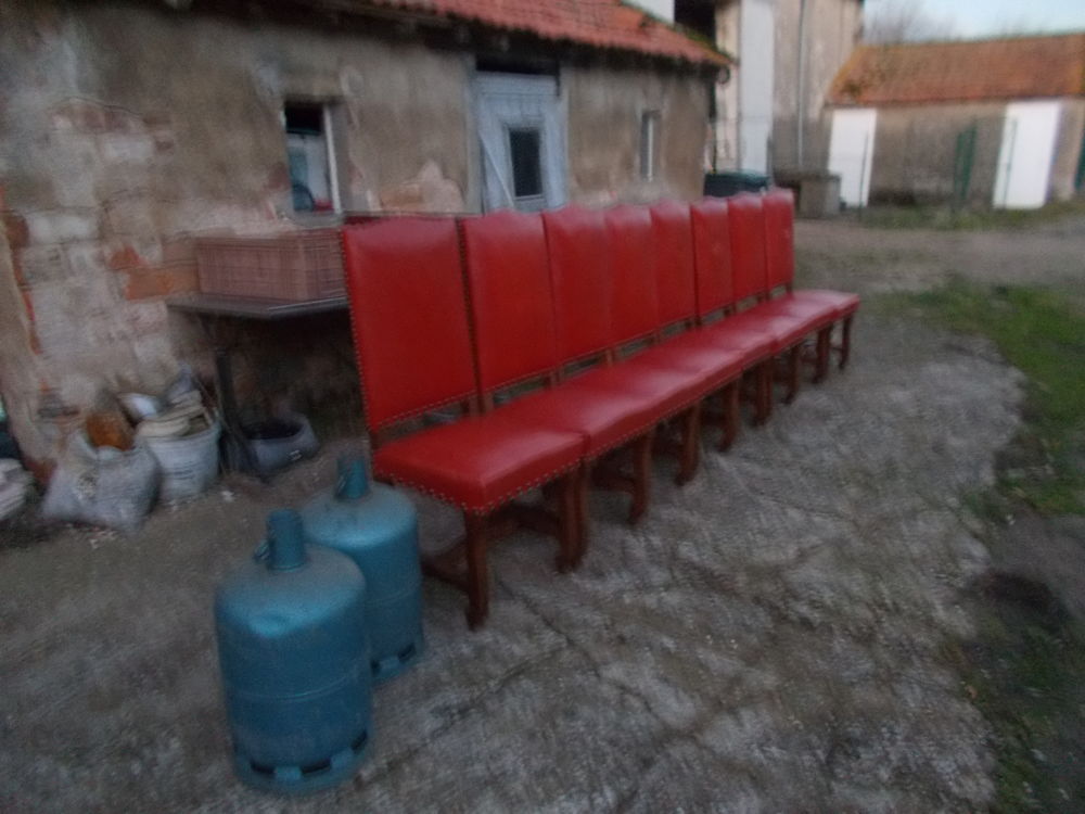 huit chaise t b e g faire un prix 190 Saran (45)