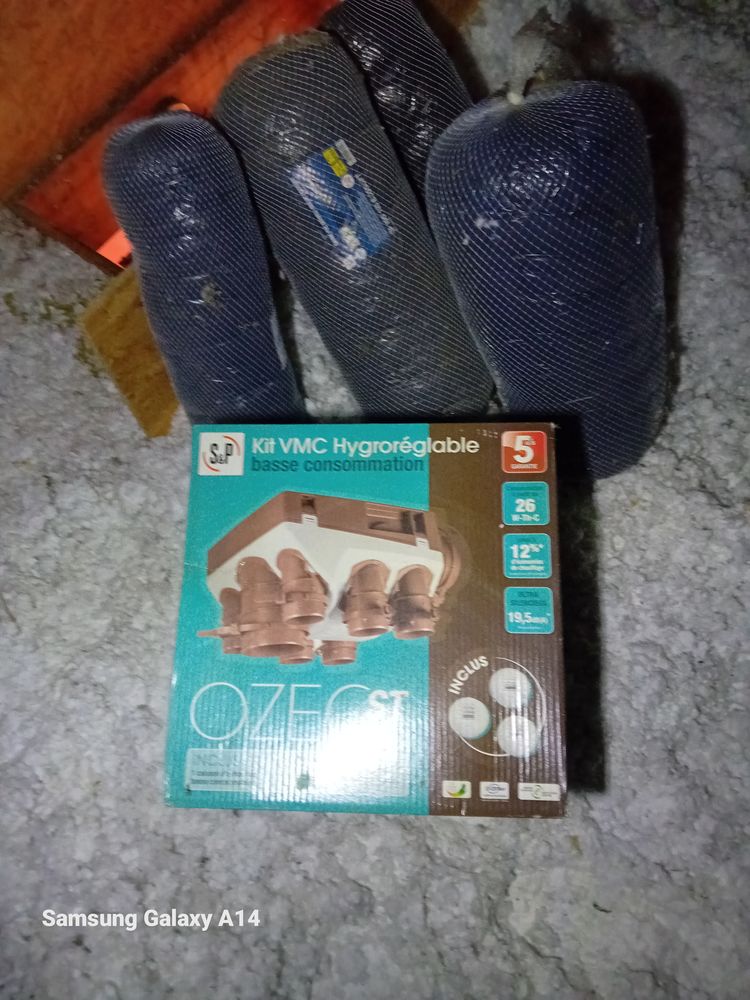 KIT VMC HYGROREGLABLE basse consommation triple flux 300 Ornans (25)