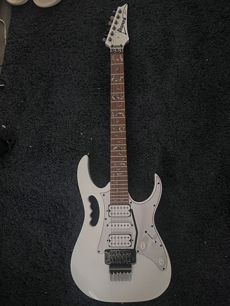 Ibanez JEMJR + Housse de Transport 500 Strasbourg (67)