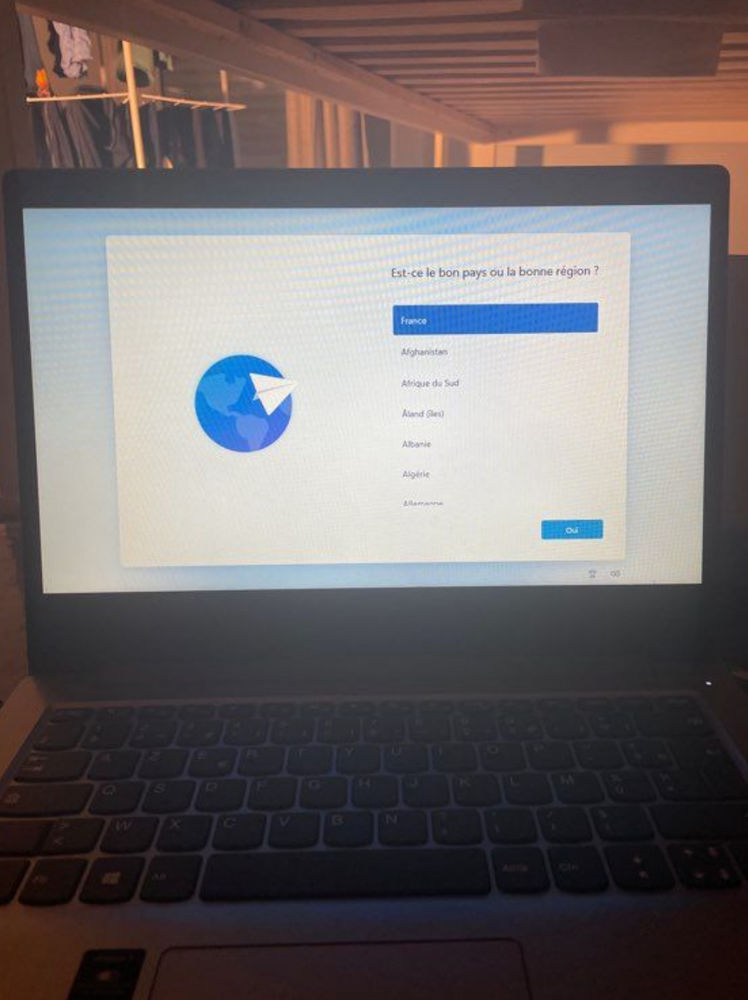 Ideapad 3 100 Paris 4 (75)