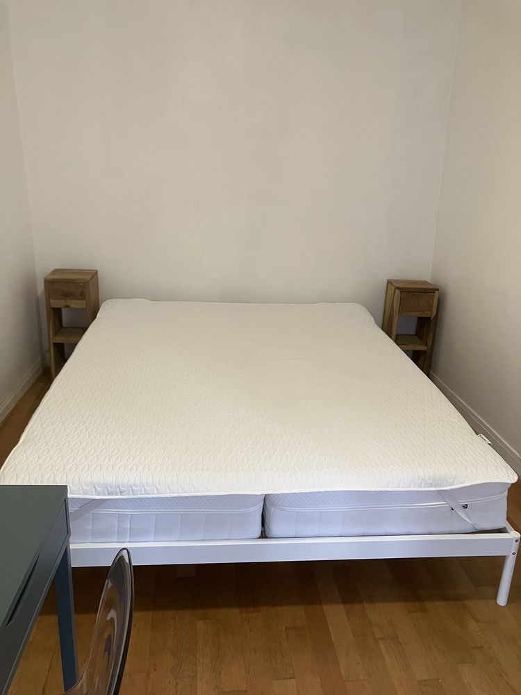 Lit IKEA 160x200 avec matelas �tat neuf
400 Paris 3 (75)