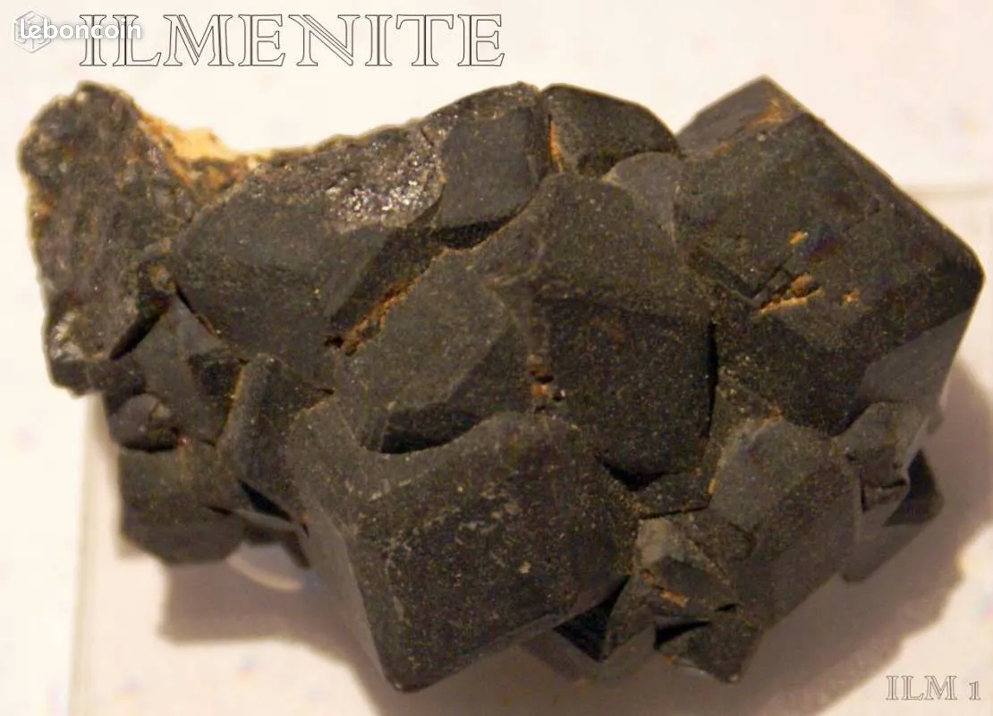  ILMENITE : Min�raux de collection 30 Saint-M�dard (16)