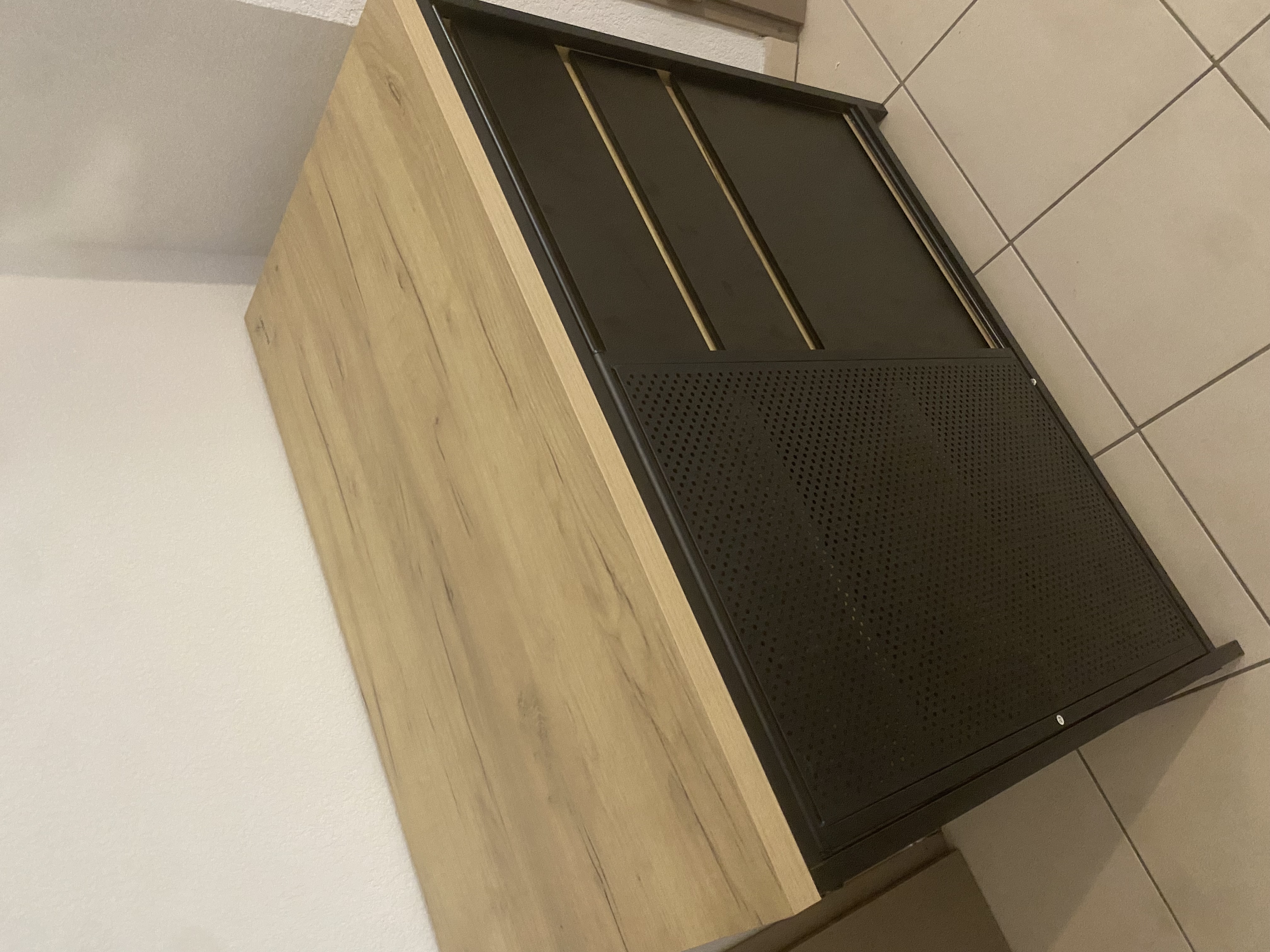 Ilot Boston noir et bois 200 Salon-de-Provence (13)