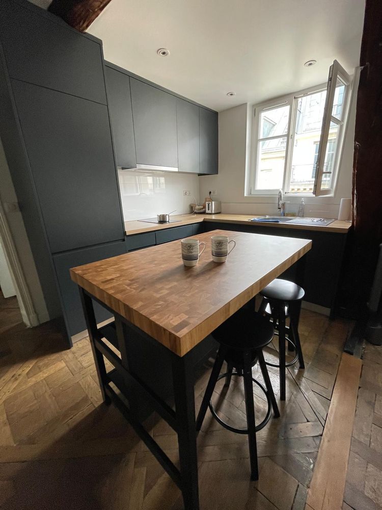 �lot de cuisine IKEA VADHOLMA + 2 tabourets 390 Paris 6 (75)