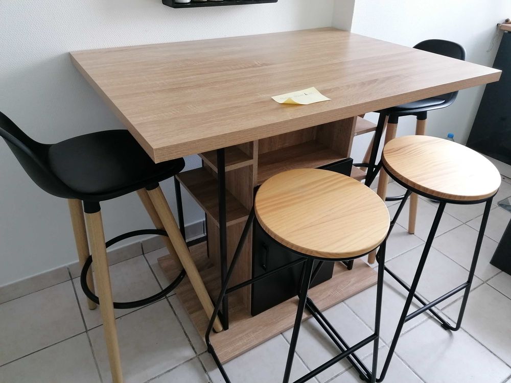 ilot de cuisine plus 4 tabourets 120 Limoges (87)
