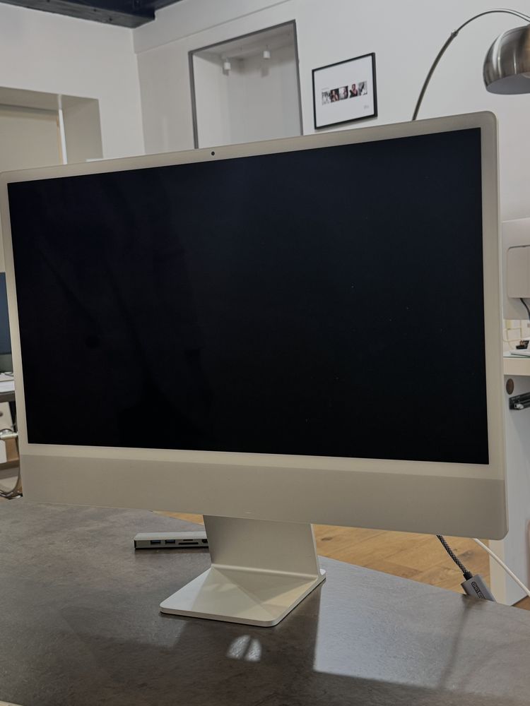 iMac 24? Apple M1 - 8Go RAM - 256Go SSD - 2021 950 Paris 9 (75)
