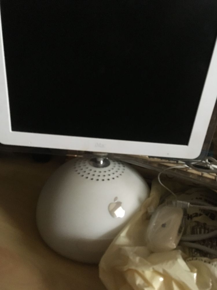 imac g4 0 Amiens (80)