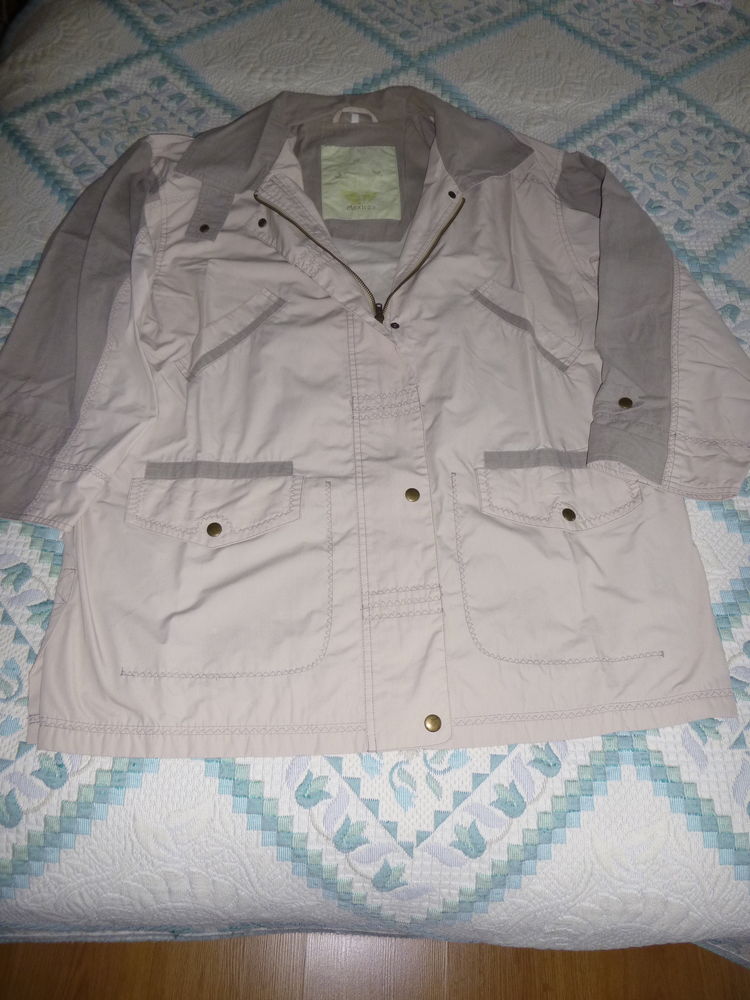 IMPER TRENCH VESTE 3/4 TBE Beige avec bandes contrastantes 10 Notre-Dame-de-Bondeville (76)