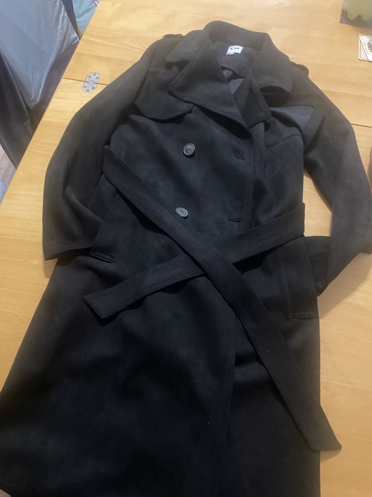 Imperm�able noir 0 Marly-le-Roi (78)