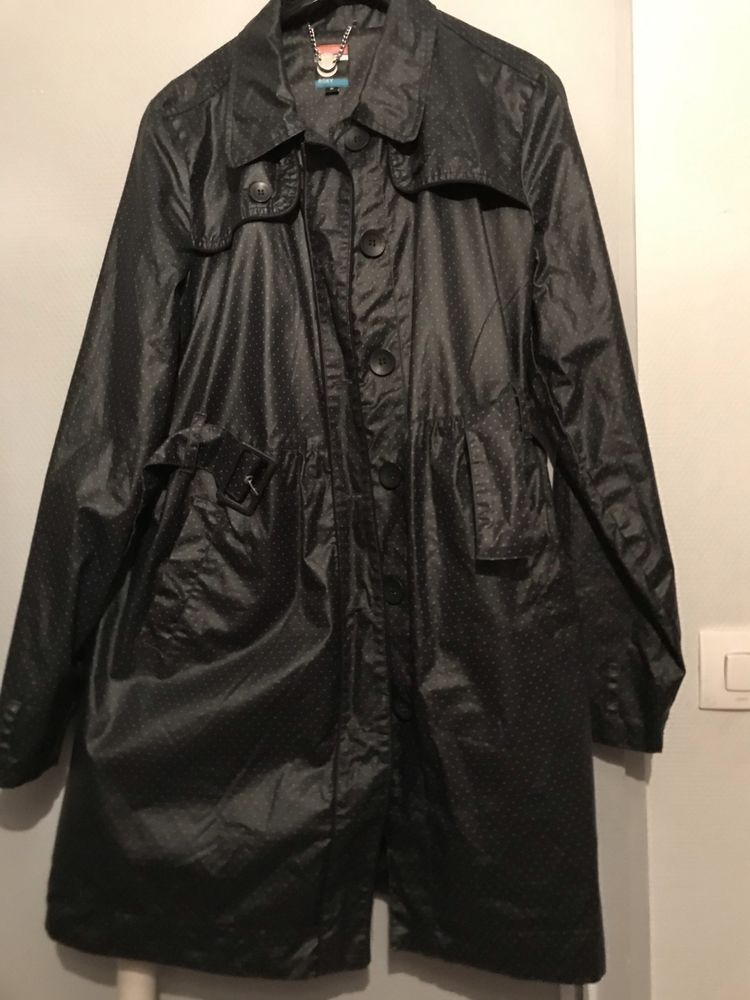 IMPERMEABLE ROXY Noir et pois blanc Taille M 24 Saint-Genis-Laval (69)