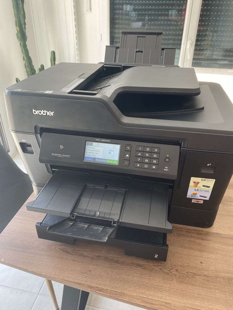 Imprimante Brother MFC-J6930DW Business Smart Series A4 A3 149 Voiron (38)