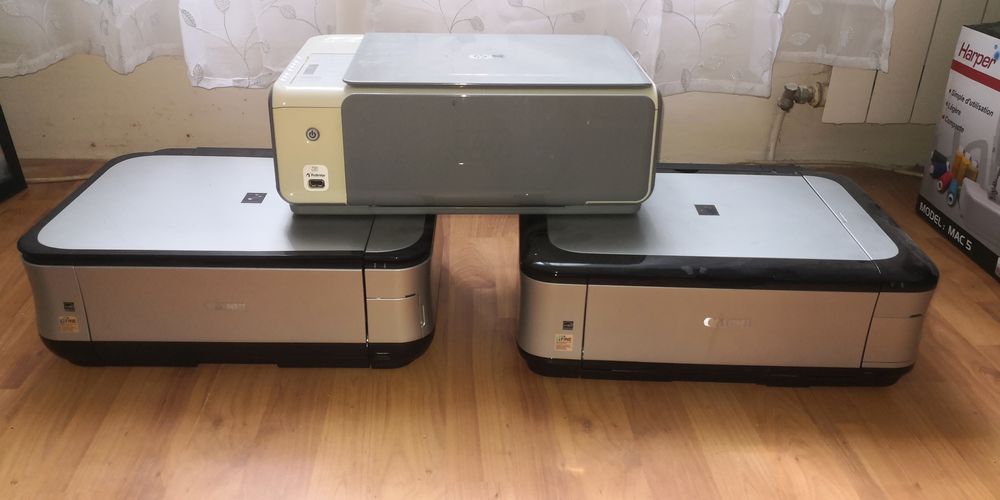 3 imprimantes +2 ordinateurs+ 2 cartes m�res et pi�ces 30 Les Pavillons-sous-Bois (93)