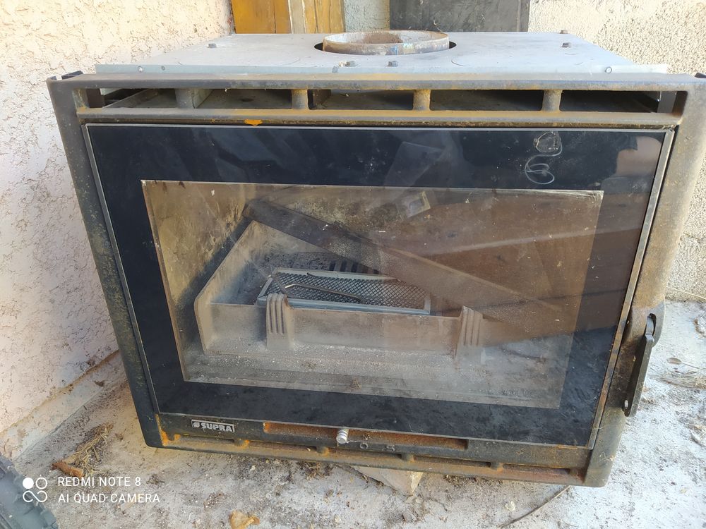 insert de chemin�e 0 Saint-Victor-la-Coste (30)