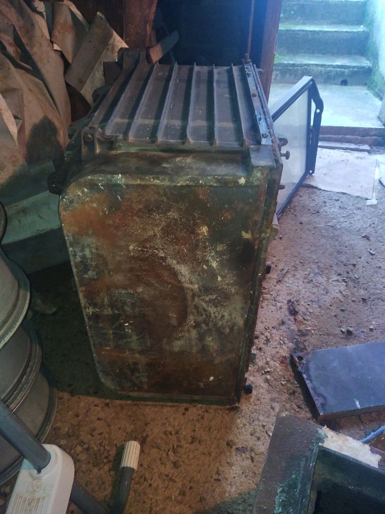 Insert de chemin�e 0 Montsalvy (15)