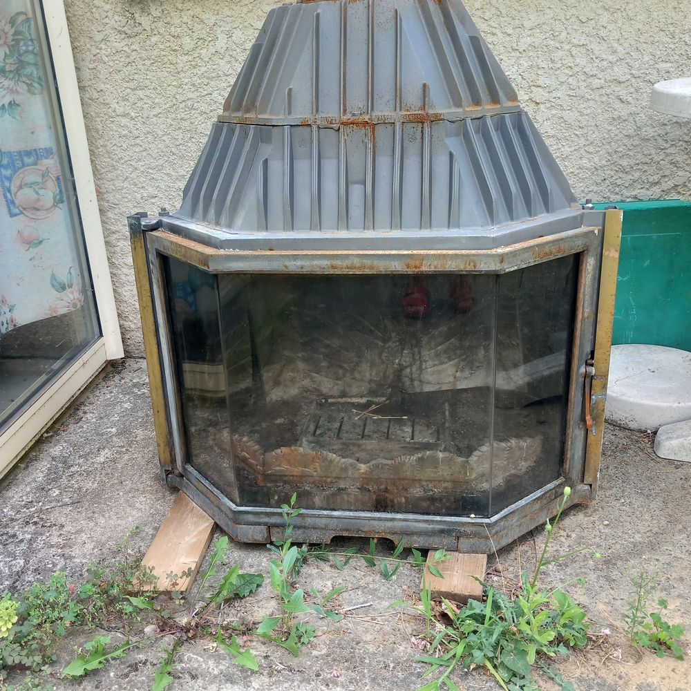 Insert de chemin�e 0 Bourg-de-P�age (26)