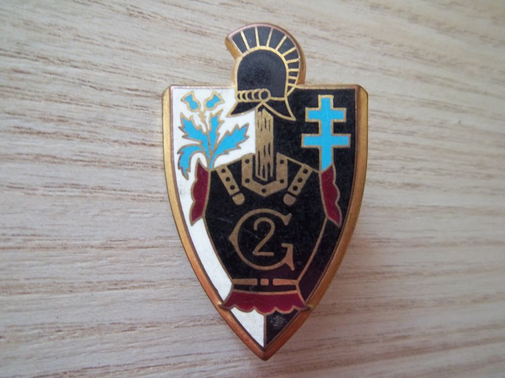 insigne militaire  2 �me r�giment du g�nie ( Delsart ) H330 4 Valognes (50)