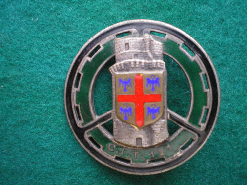 Insigne du Train - C.I.T.151 - Centre Instruction du Train. 7 Caen (14)
